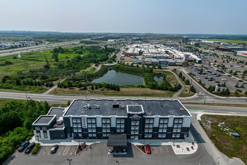 Фото Microtel Inn & Suites by Wyndham Kanata Ottawa West