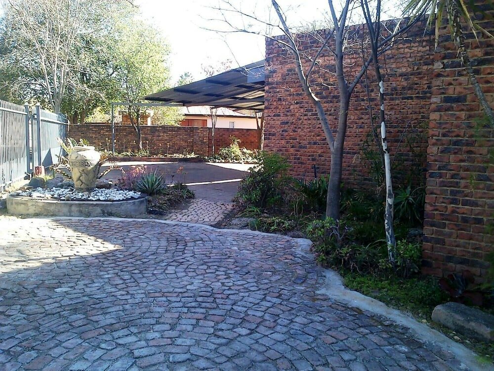 Фото Gorgeous Gecko Guesthouse