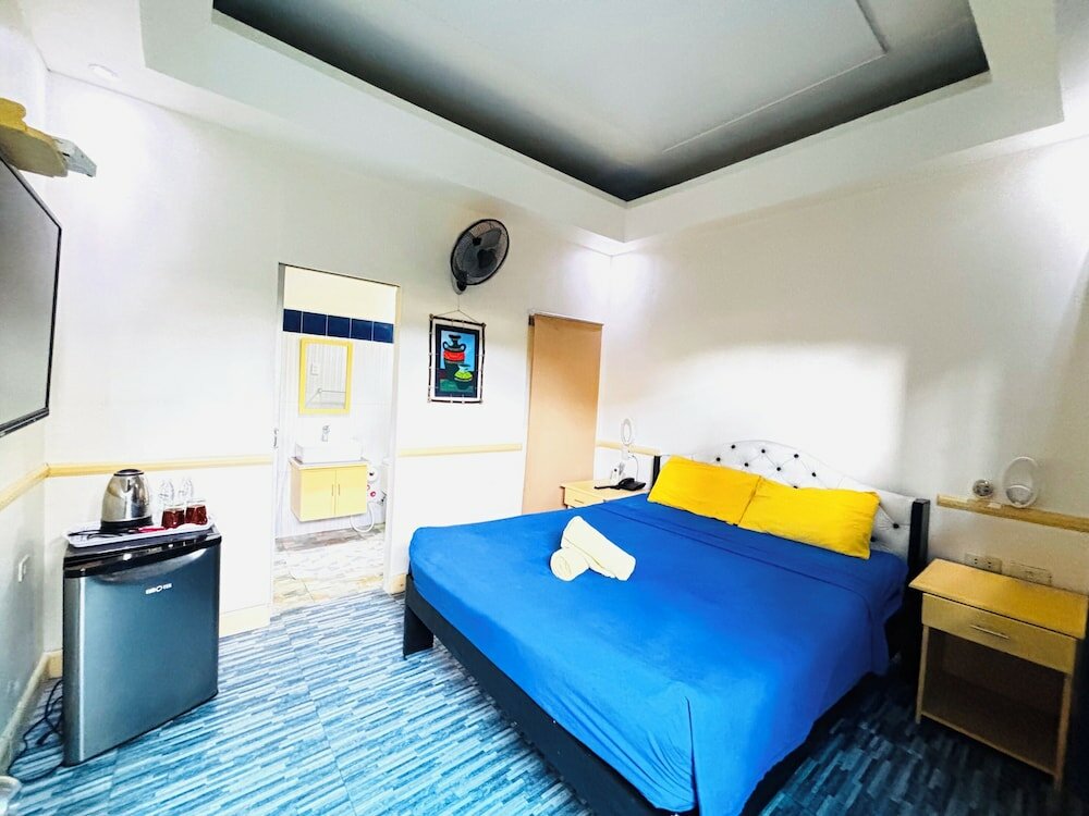 Фото Mango's Beachfront Resort