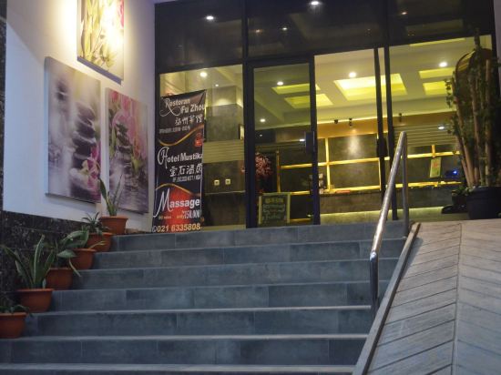 Фото Hotel Mustika Gajah Mada