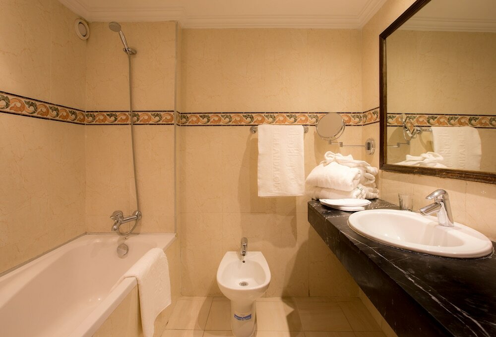 Фото El Andalous Lounge & SPA Hotel