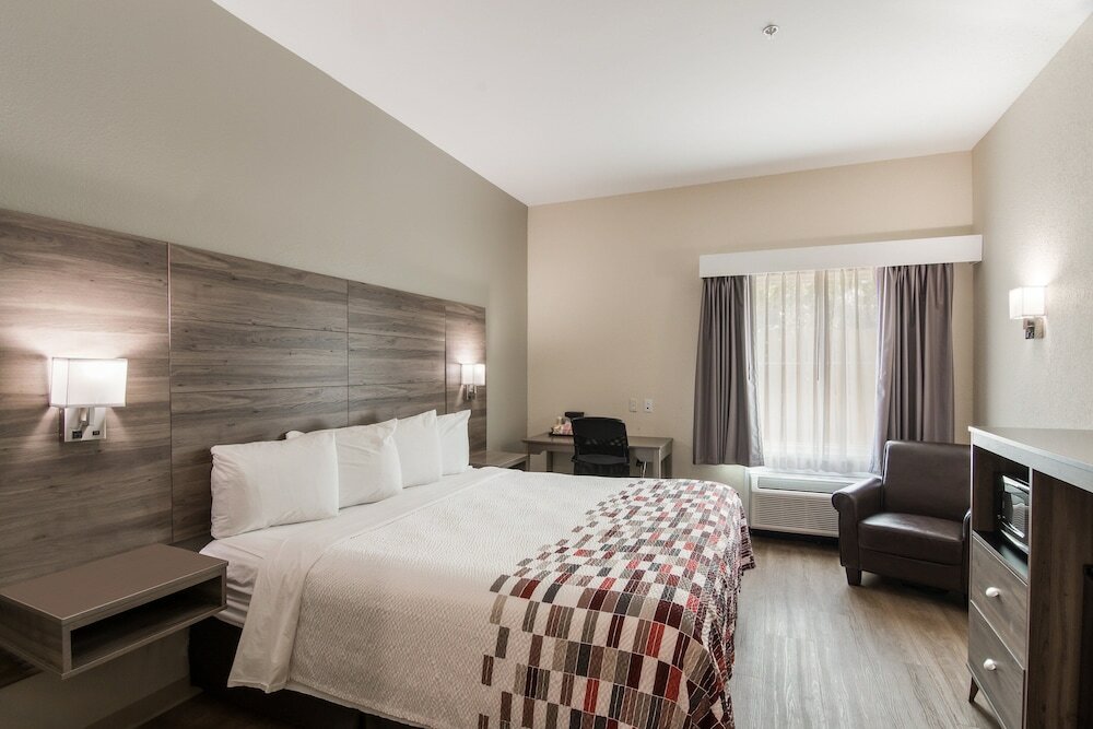 Фото Red Roof Inn Panama City