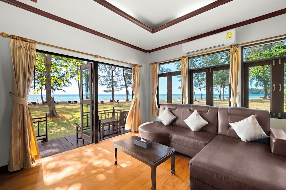 Фото Koh Chang Long Stay Resort
