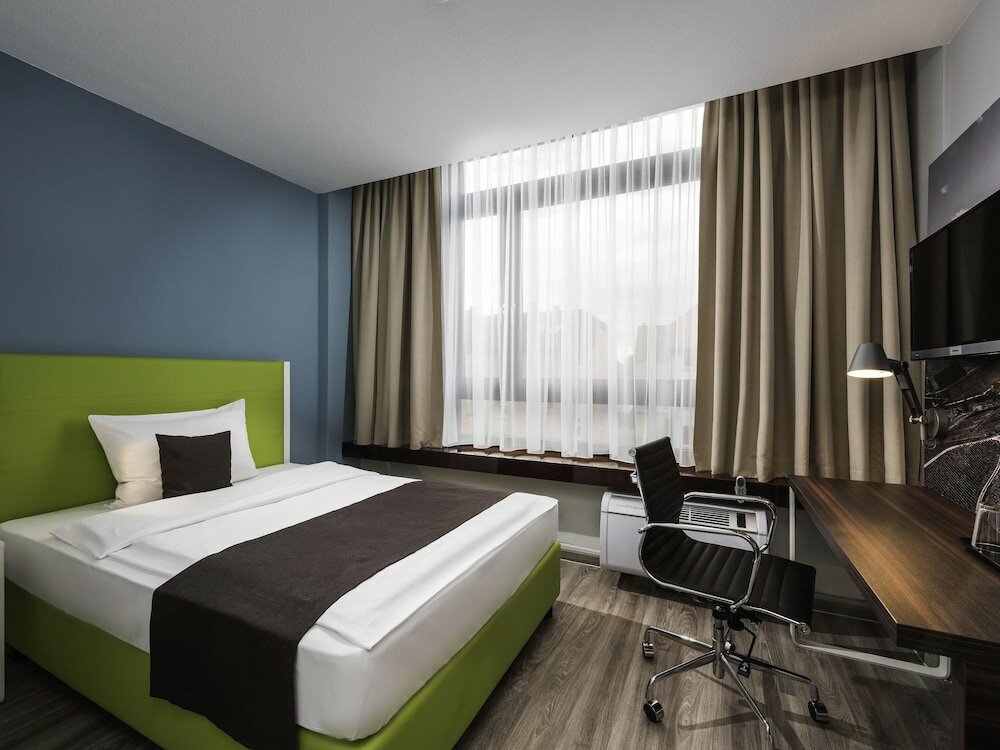 Фото Ibis Styles Offenburg City