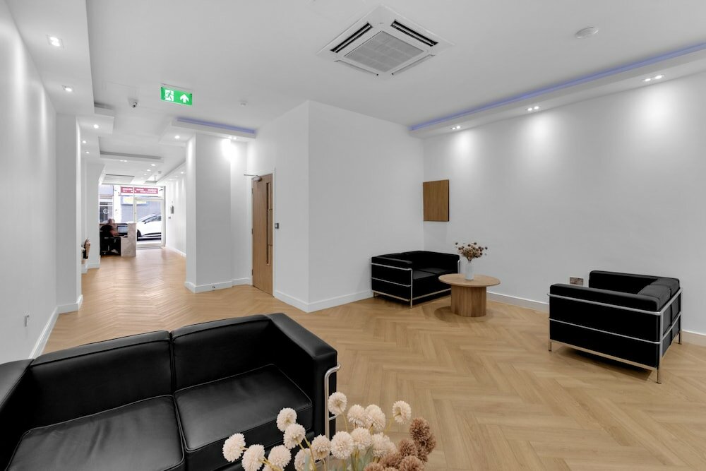 Фото Signature London