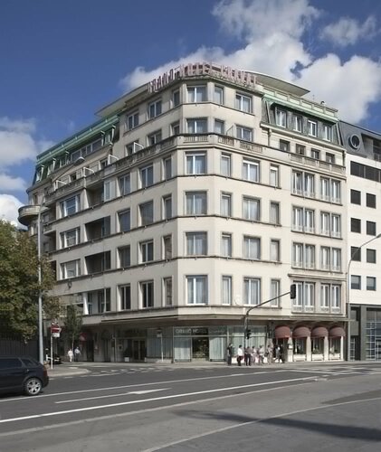Гостиница Grand Hotel Cravat в Люксембурге