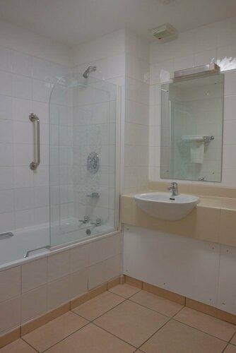 Гостиница Charlemont Arms Hotel в Арме
