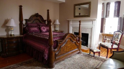 Гостиница The Swope Manor Bed & Breakfast в Геттисберге