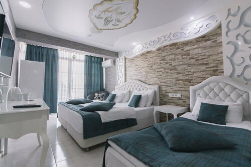 Гостиница Melrose Viewpoint Hotel в Меркезэфенди