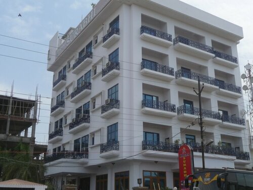 Adb Rooms Hotel Surabhi International