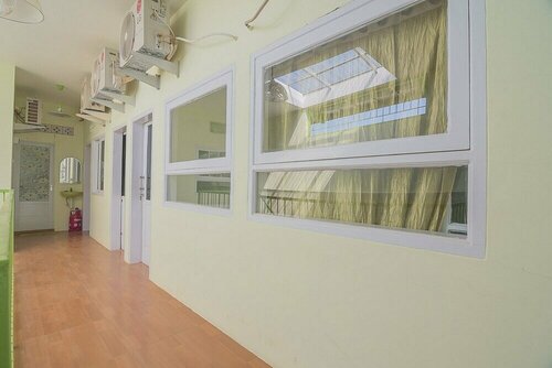 Гостиница RedDoorz Syariah near Museum Wisma Karya Subang в Субанге