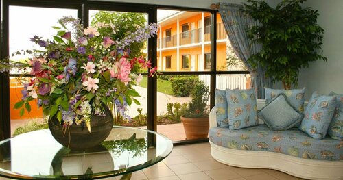 Гостиница Sunrise Resort and Marina во Фрипорте