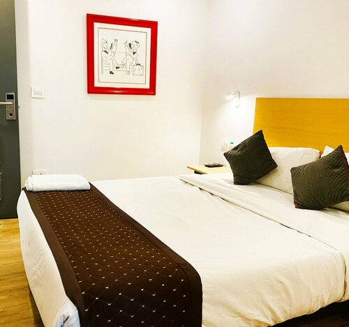 Qotel Hotel Ip Residency