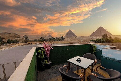 Capital Of pyramids Hotel