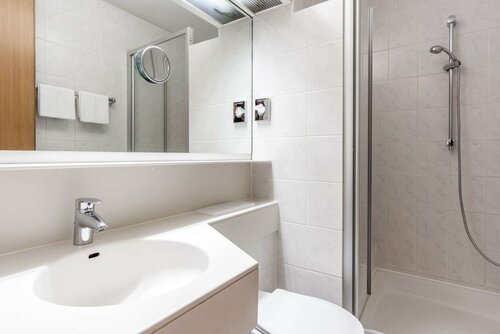 Гостиница Comfort Hotel Atlantic Muenchen Sued в Оттобрунне