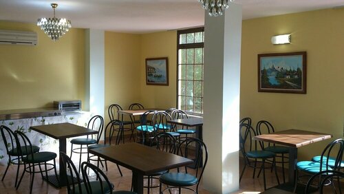 Гостиница Hotel Azcona в Нохе