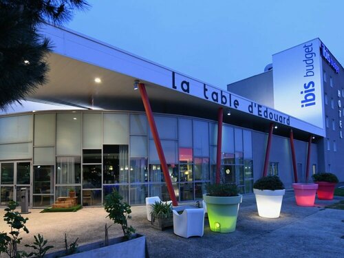 Гостиница ibis budget Nantes Rezé Airport в Нанте