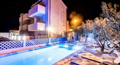 Гостиница Bol apartments Gospojica в Боле