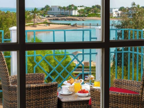 Гостиница Movenpick Resort & SPA El Gouna в Эль-Гуне