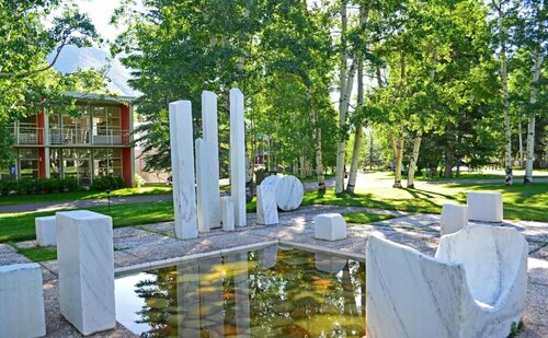 Гостиница Aspen Meadows Resort в Аспене