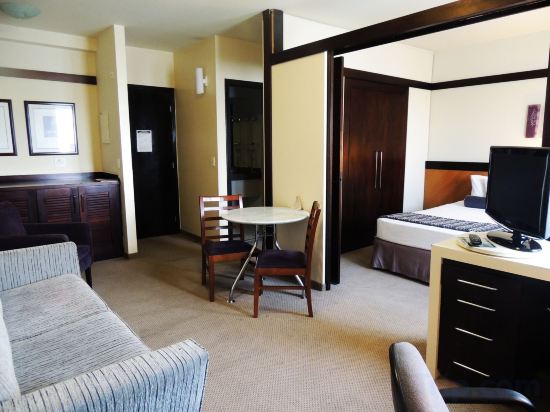 Фото Quality Suites Alphaville