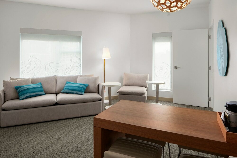 Фото Element Charlotte Uptown