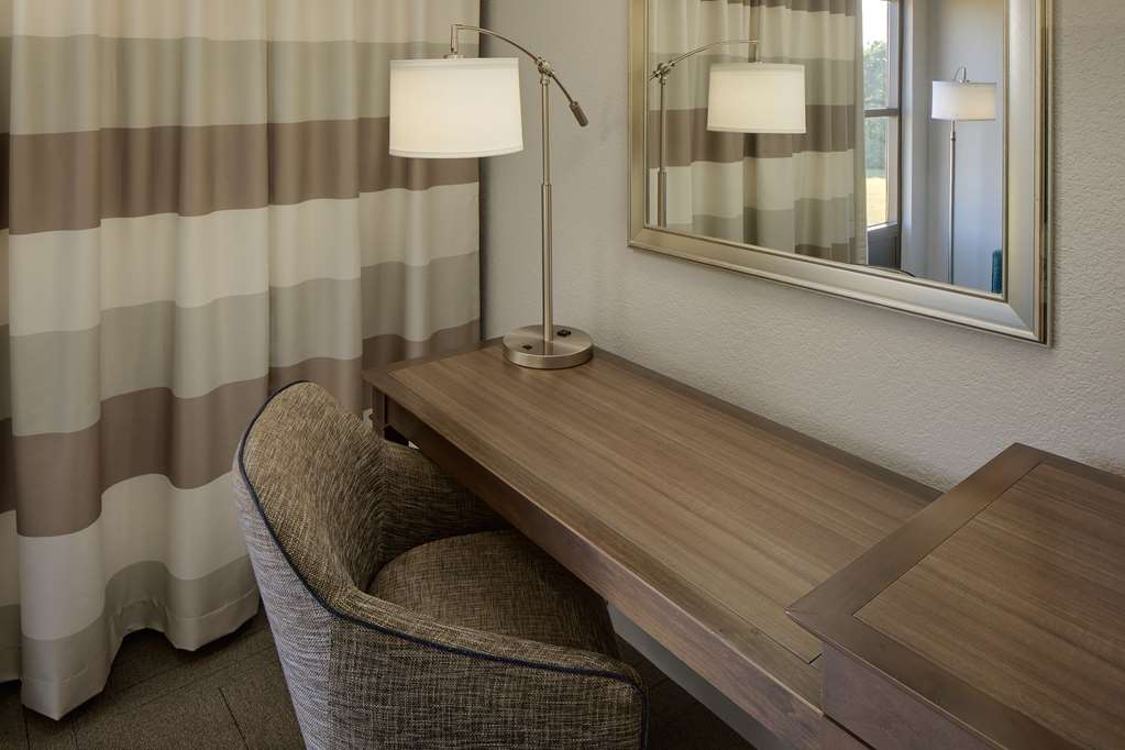 Фото Hampton Inn & Suites Nashville-Airport