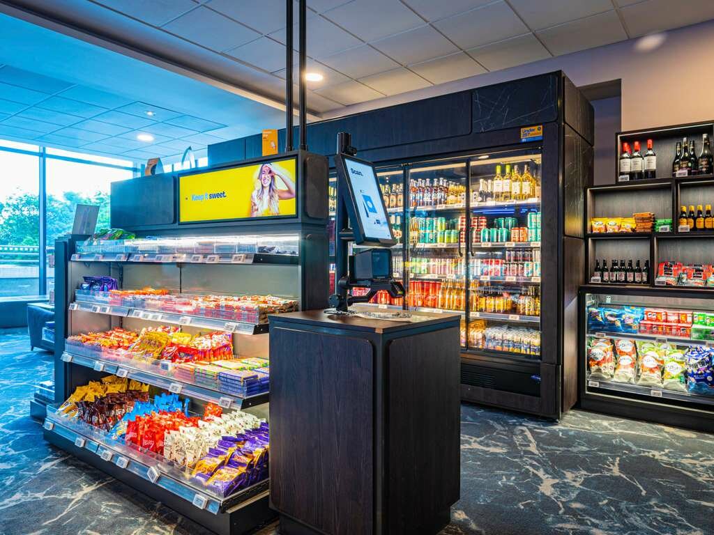 Фото Novotel London West