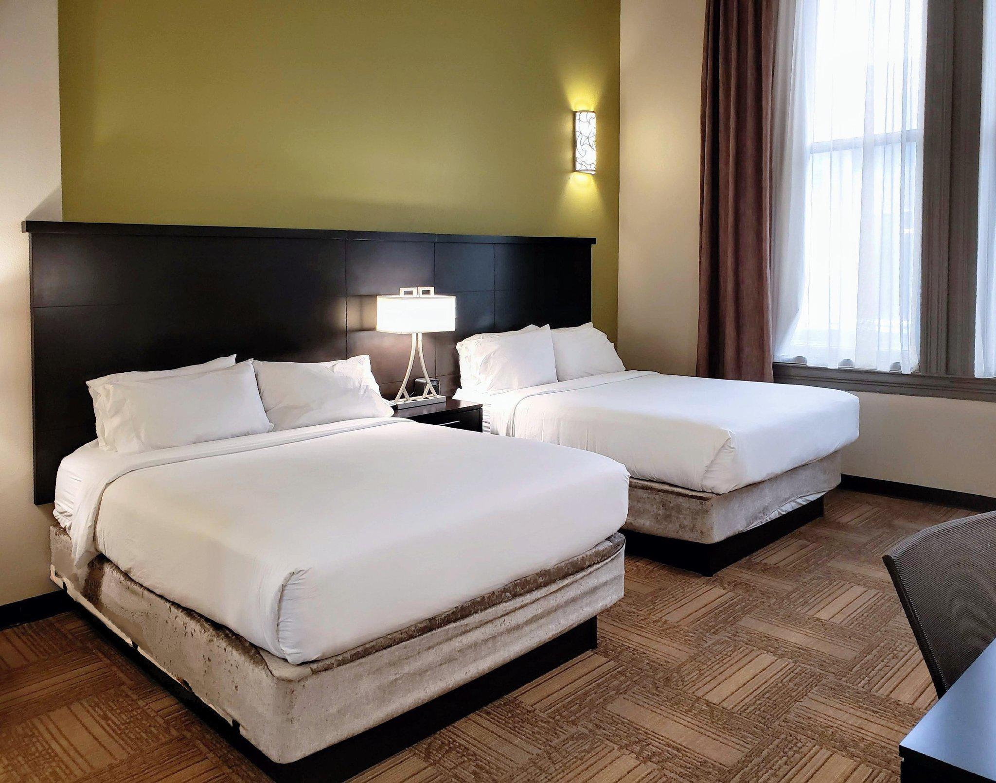 Фото Staybridge Suites Baltimore - Inner Harbor, an Ihg Hotel