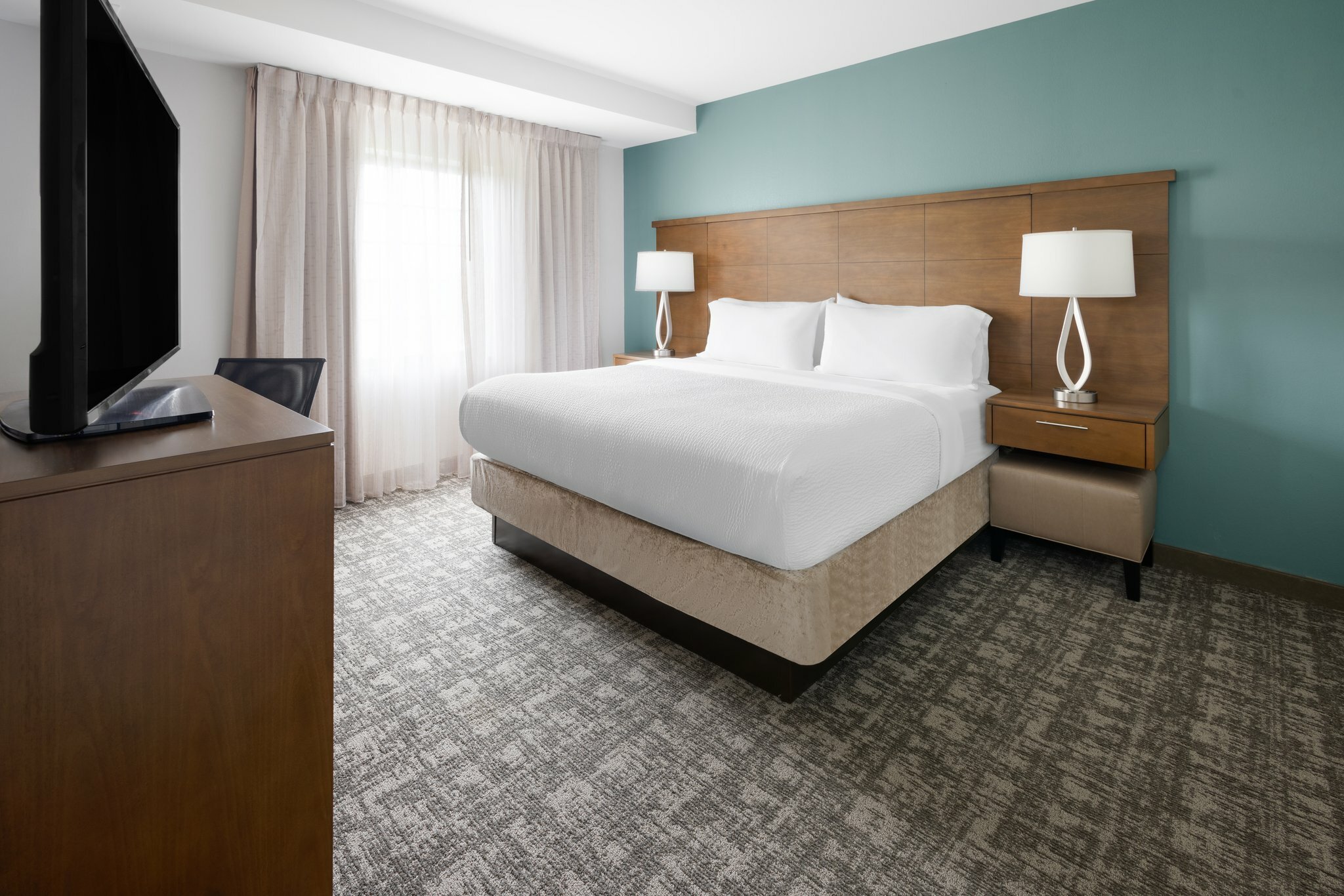Фото Staybridge Suites Harrisburg, an Ihg Hotel