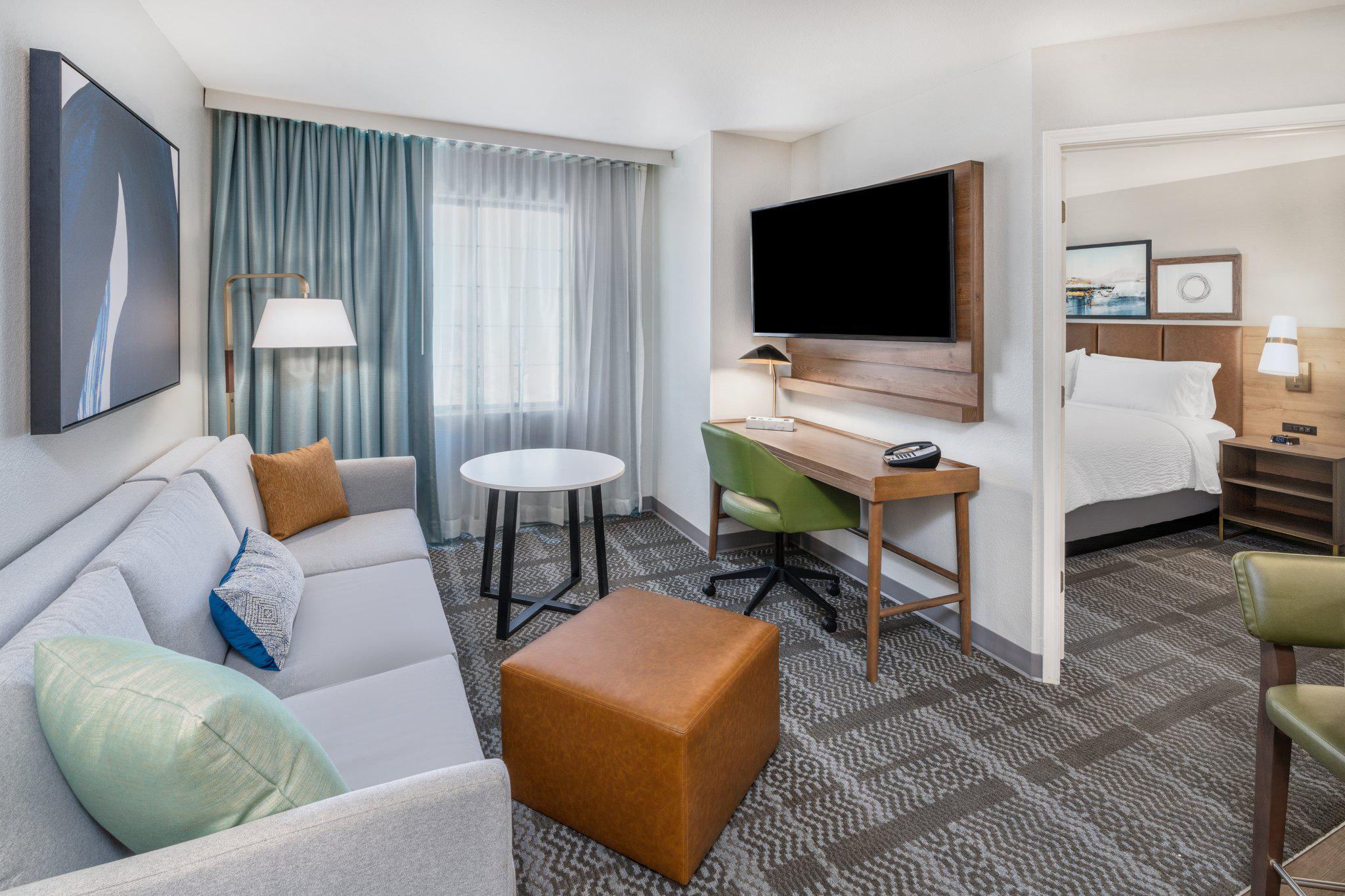Фото Staybridge Suites Denver - Cherry Creek, an Ihg Hotel