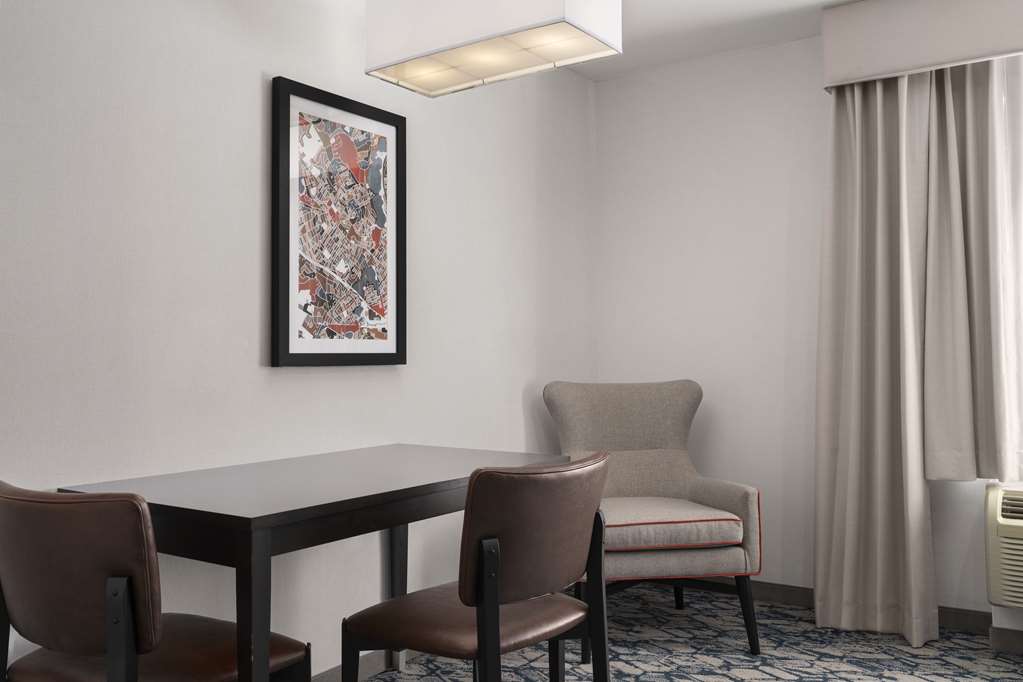 Фото Homewood Suites by Hilton Cambridge-Arlington