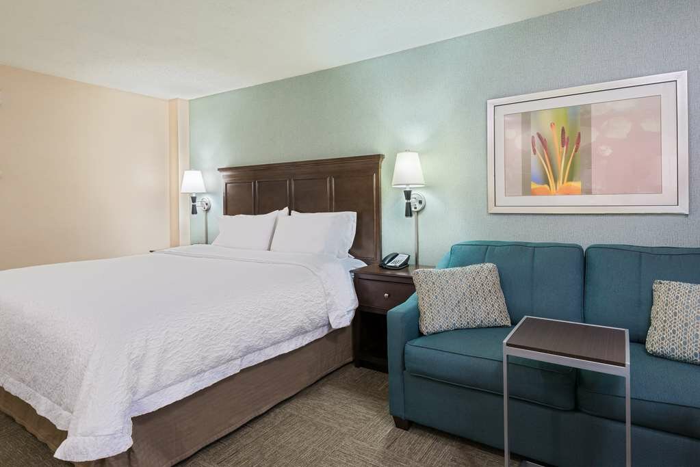 Фото Hampton Inn White Plains/Tarrytown