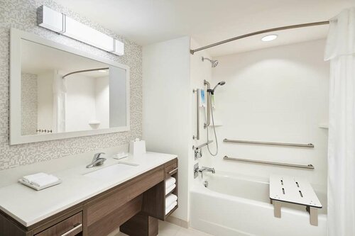 Гостиница Home2 Suites by Hilton Palm Bay i 95 в Мельбурне