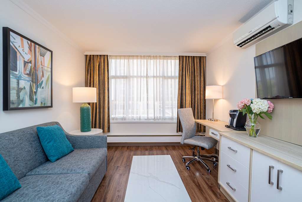 Фото Best Western Plus Dorchester Hotel