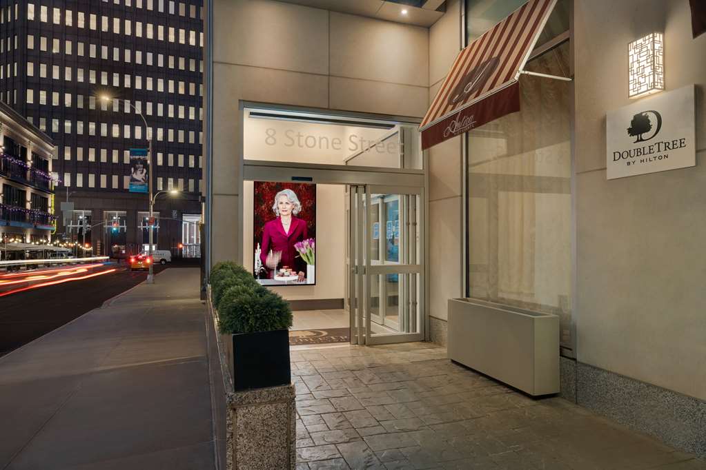 Фото DoubleTree by Hilton New York Downtown