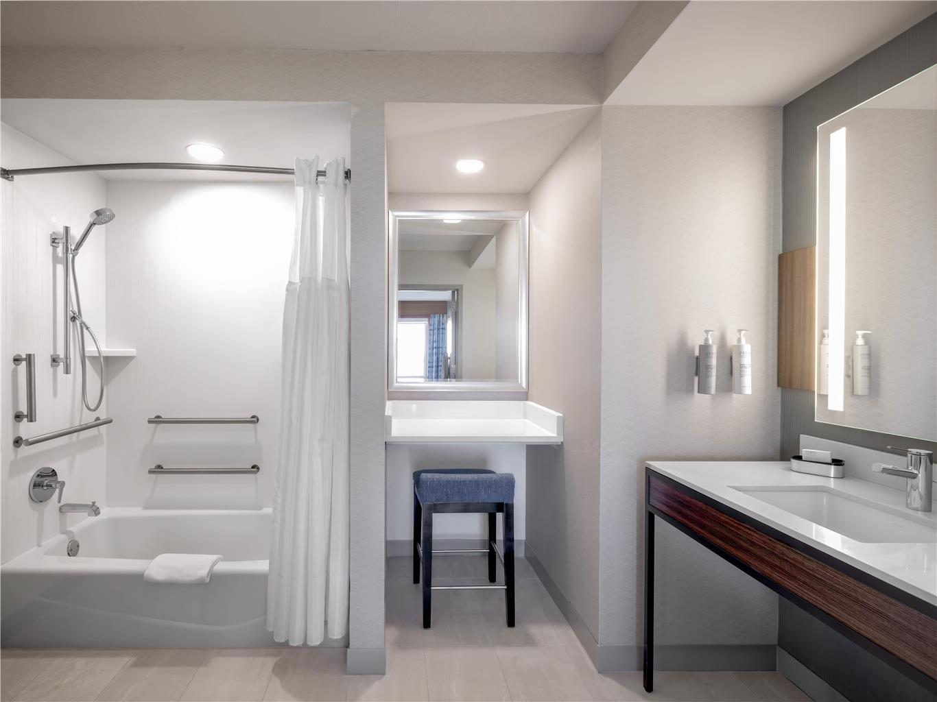 Фото Hilton Garden Inn Des Moines/Urbandale