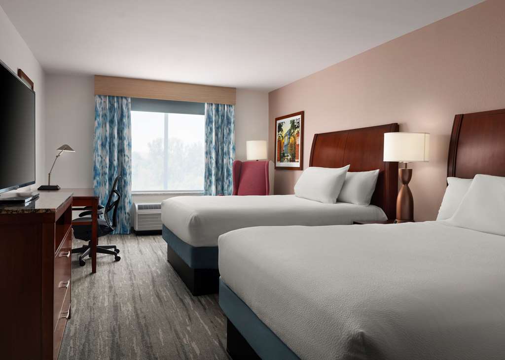 Фото Hilton Garden Inn Ann Arbor