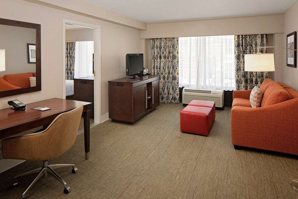 Фото Hampton Inn Louisville Downtown