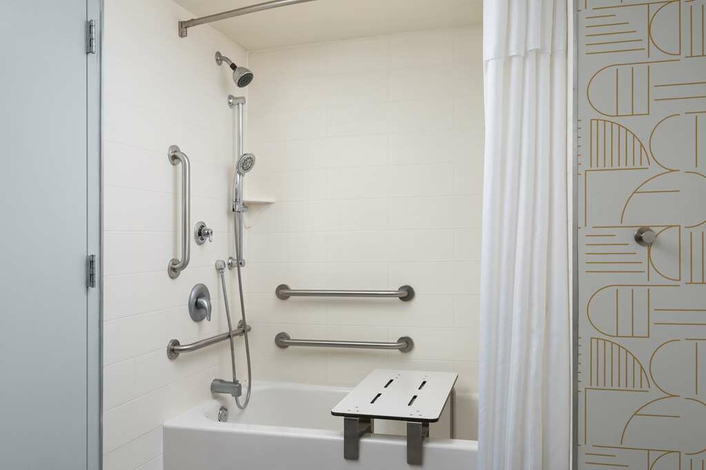 Фото Home2 Suites by Hilton Miramar Ft Lauderdale