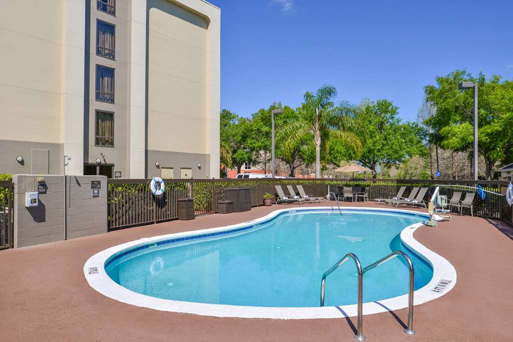 Фото Hampton Inn closest to Universal Orlando