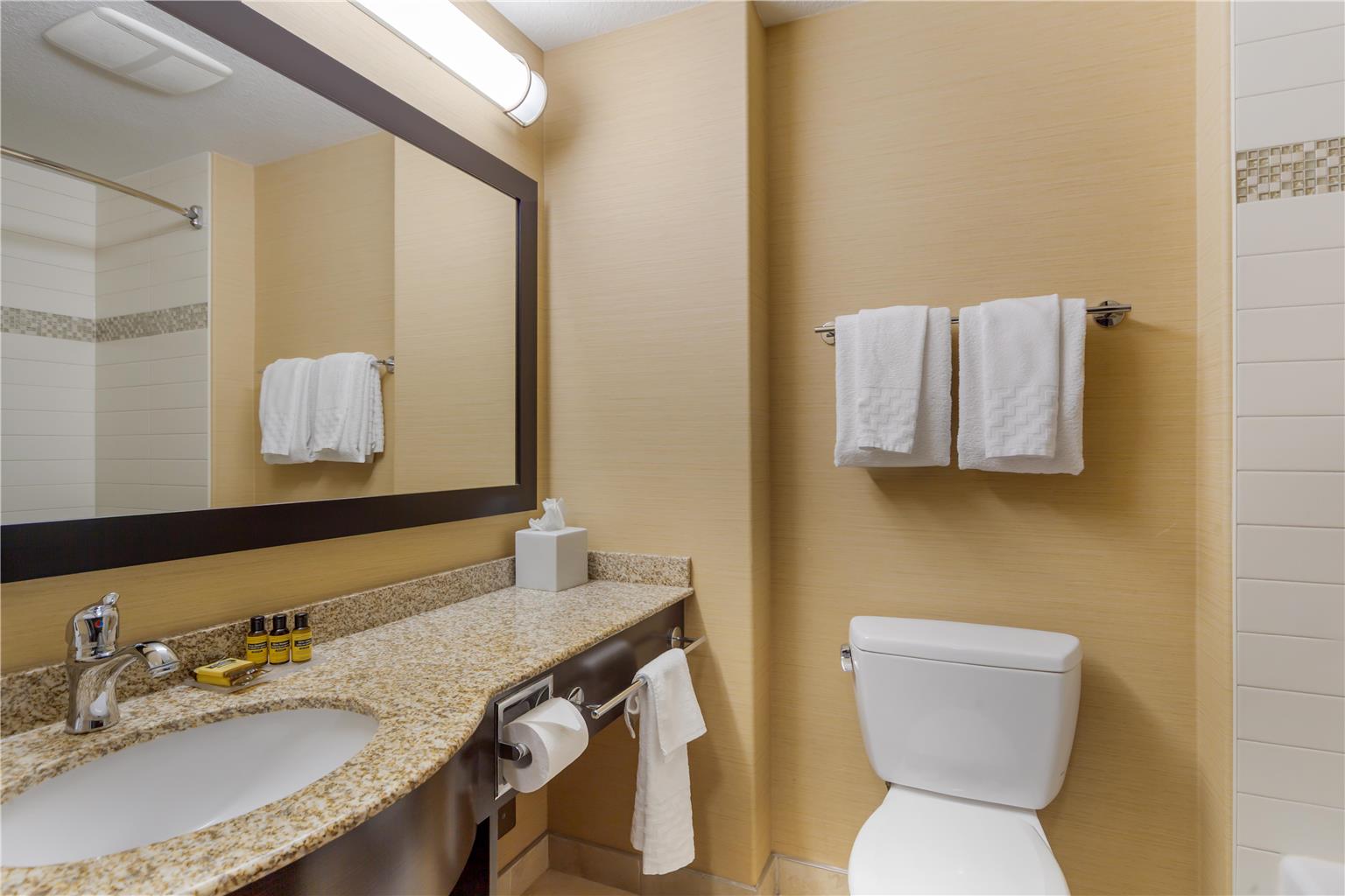 Фото Best Western Plus Sherwood Park