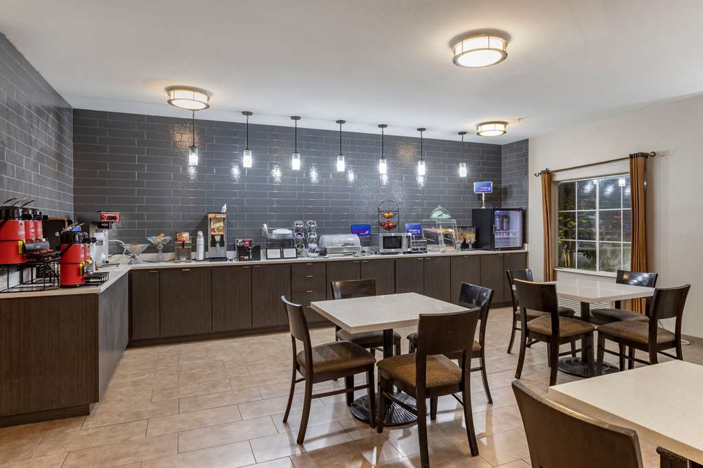 Фото Best Western Oakdale Inn