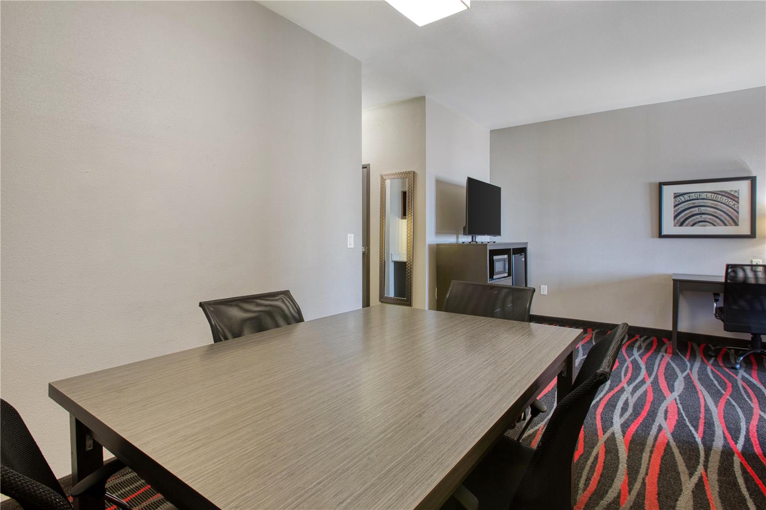 Фото Best Western Plus Tech Medical Center Inn