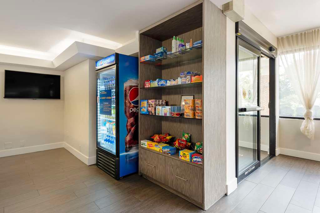 Фото Best Western Plus Austin Central