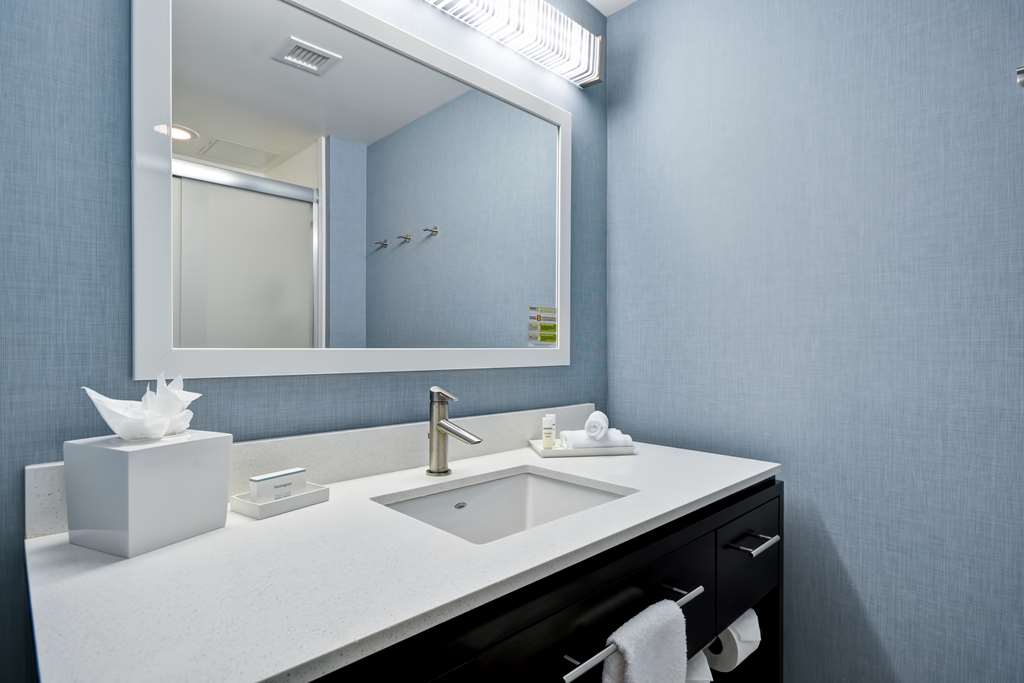 Фото Home2 Suites by Hilton Charles Town