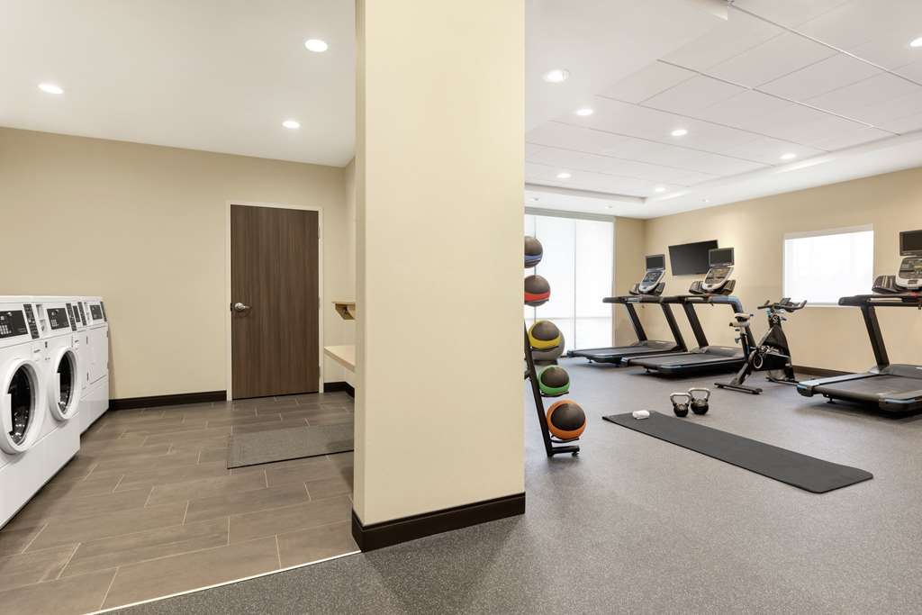 Фото Home2 Suites by Hilton New Brunswick, Nj