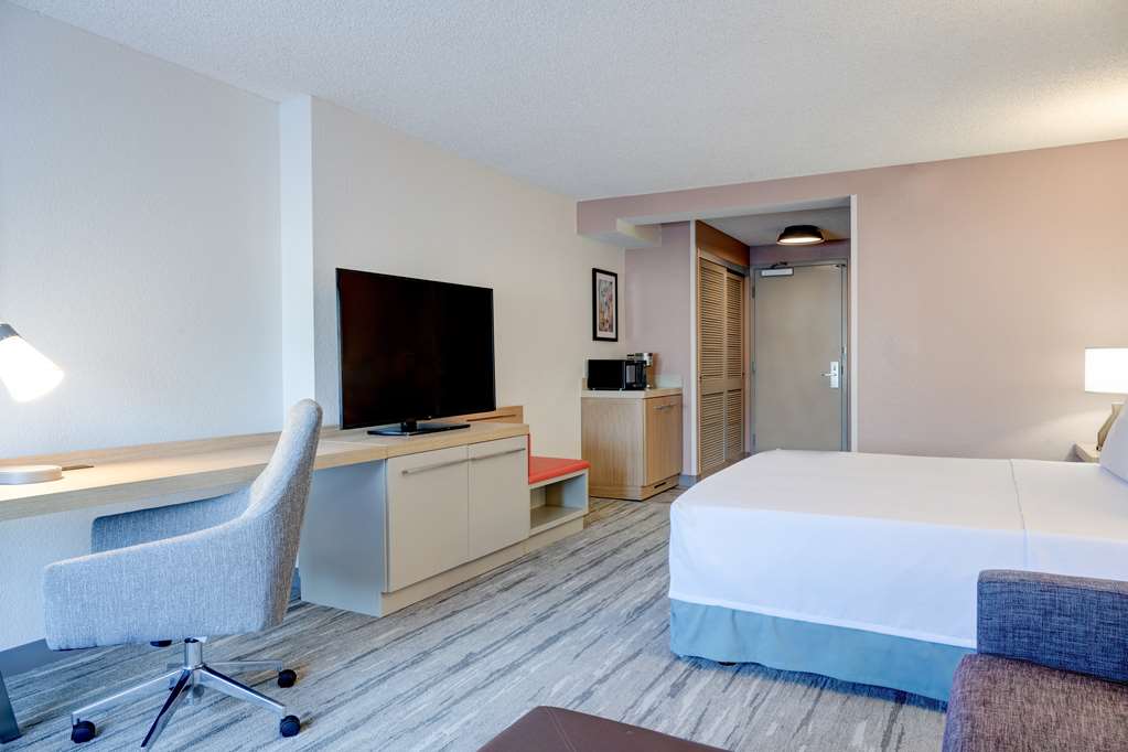 Фото Hilton Garden Inn Anaheim/Garden Grove