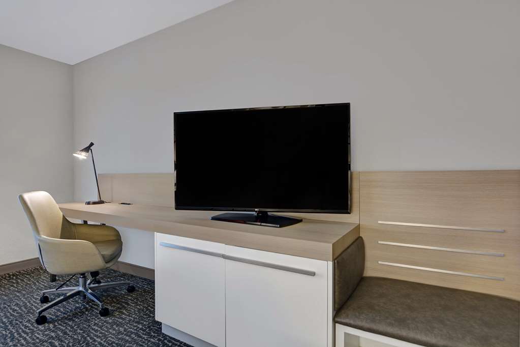 Фото Hilton Garden Inn Jacksonville Jtb/deerwood Park