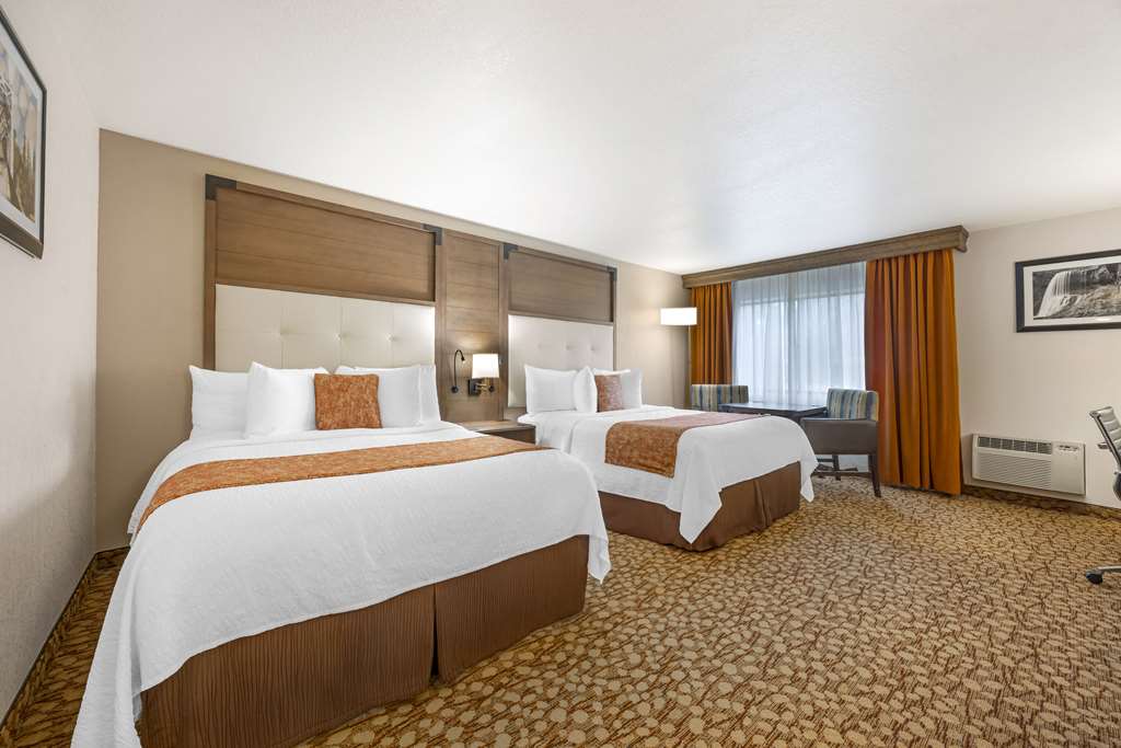 Фото Best Western Plus Mill Creek Inn